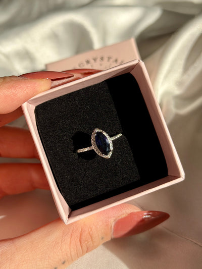 Anello in fluorite blu (foglia)