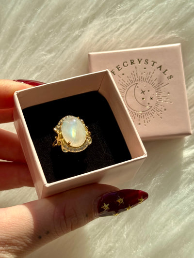 Anello in labradorite bianca