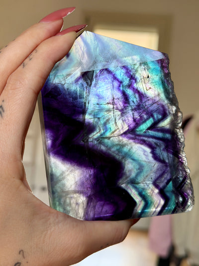Torre in fluorite semi-grezza