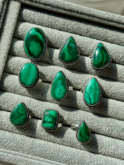 Anello indiano in malachite