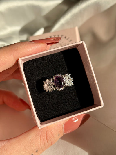 Anello in ametista con fiori