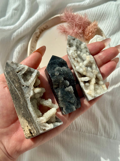 Torre in sfalerite druzy