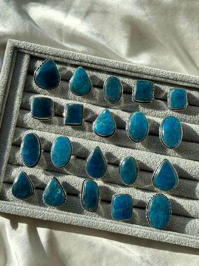 Anello indiano in apatite