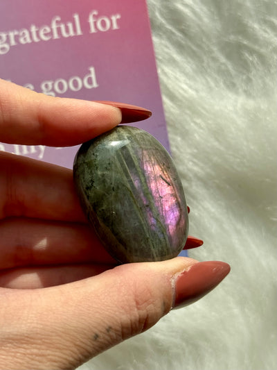 Palmstone in labradorite sunset